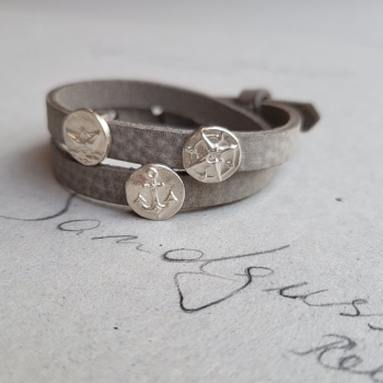 Plakette mit Windrose
