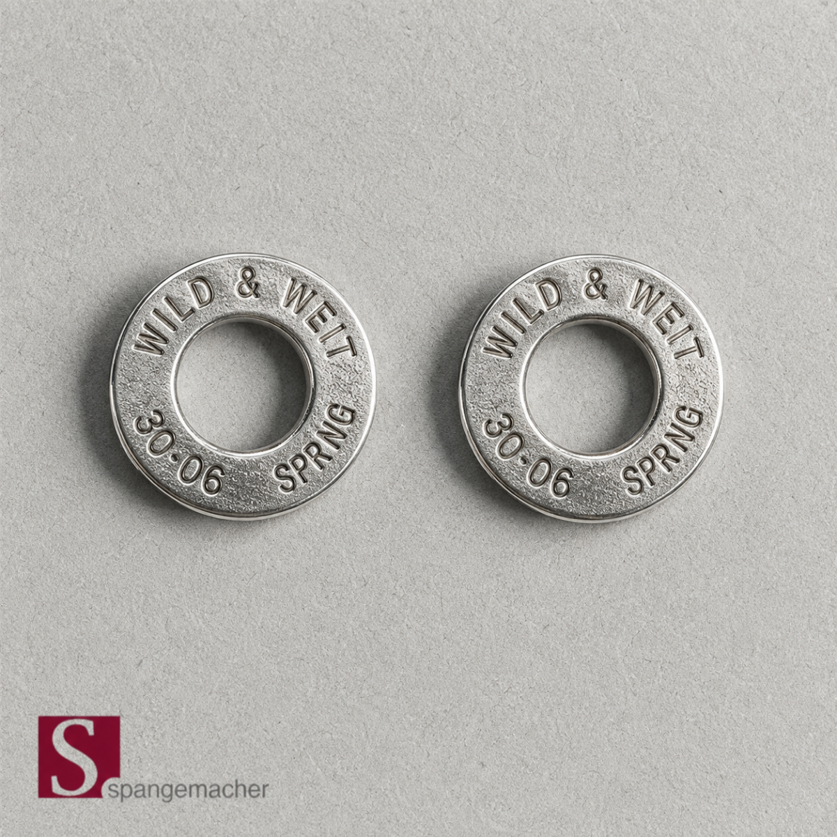 Silber-Ohrstecker im Patronenboden Design als Muster für eine individuelle Anfertigung in Handarbeit aus Wuppertal