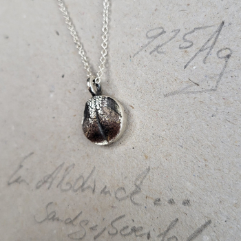 Preview: Nasenabdruck-Anhänger aus Silber – 13 mm (individuell gefertigt)