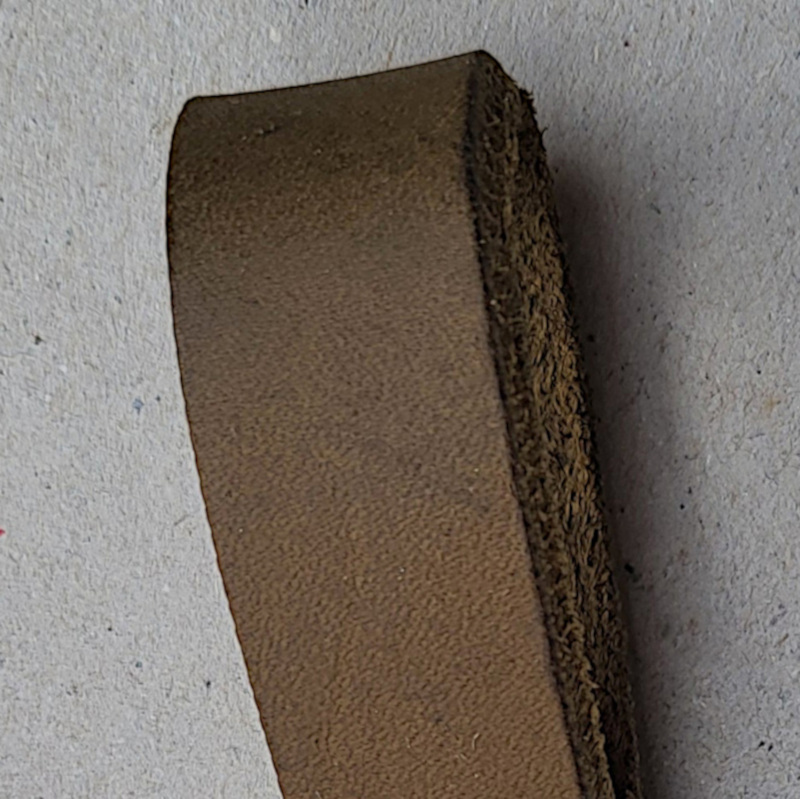 Olivgrüne Lederschlaufe