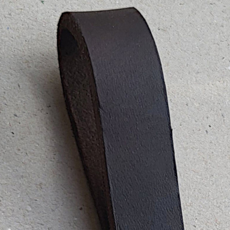 Dunkelbraune Lederschlaufe
