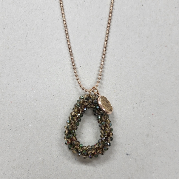 Kugelkette mit Kristallanhänger